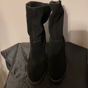 New Lucky Brand oiled Suede Mid Slouch Black Boot Size 8.5